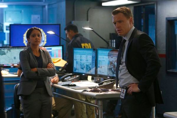 Lista Negra : Fotos Diego Klattenhoff, Parminder Nagra