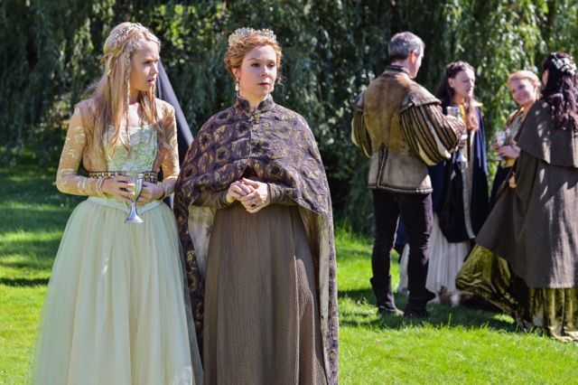 Reign : Fotos Celina Sinden, Megan Follows