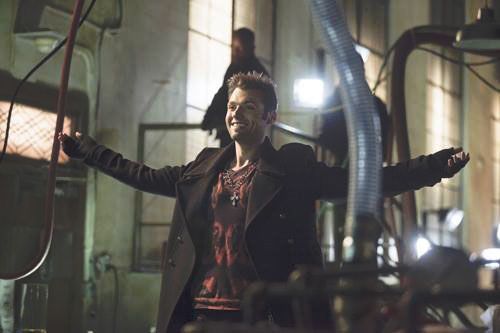 Arrow : Fotos Seth Gabel