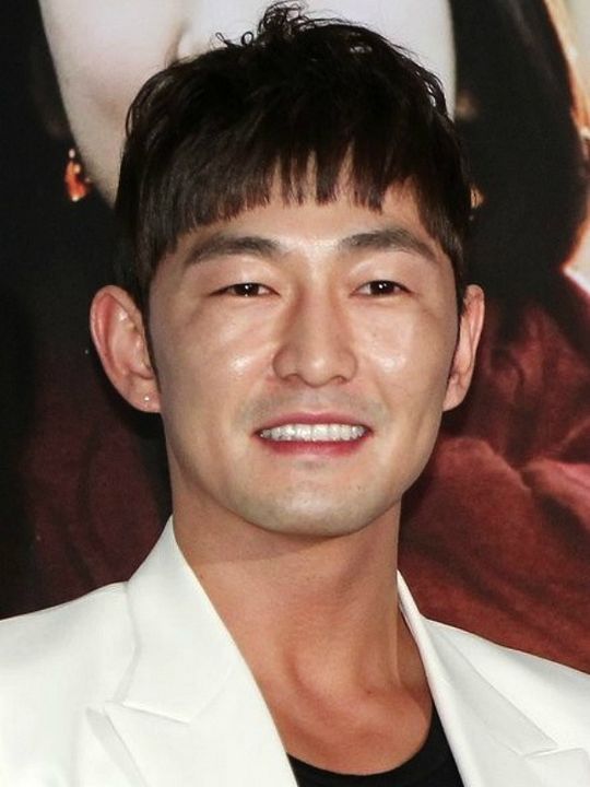 Poster Joon-seok Heo