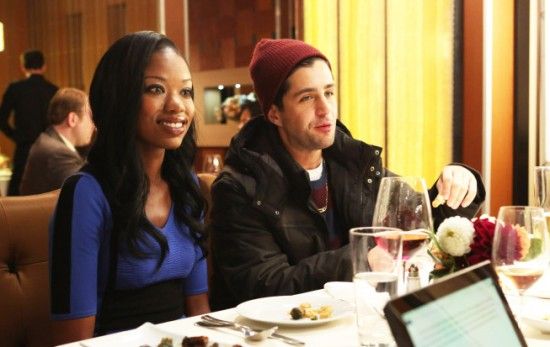 The Mindy Project : Fotos Xosha Roquemore, Josh Peck