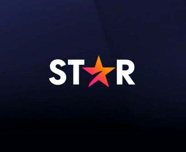 Star+ : Poster