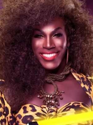 Poster Leyllah Diva Black