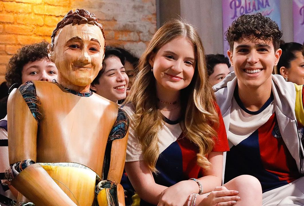 Poliana Moça : Fotos