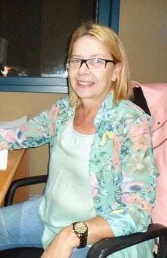 Poster Lúcia Helena