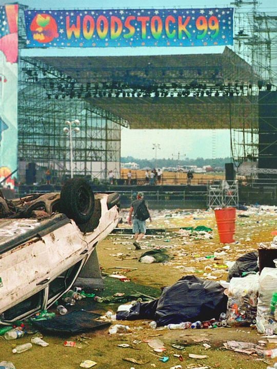 Grandes Fracassos: Woodstock 99 : Poster