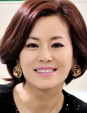 Poster Kyeon Mi-Ri