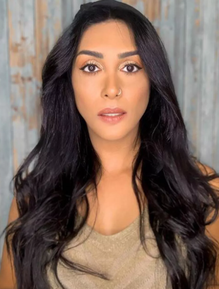 Poster Amanda Djehdian