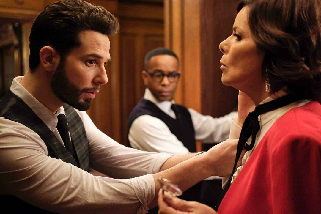 Fotos Marcia Gay Harden, Skylar Astin, Tristen J. Winger