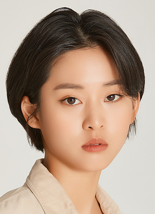 Poster Lee Yeon