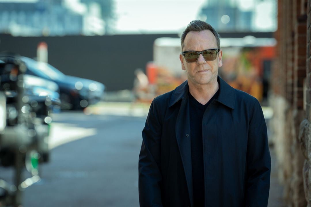 Rabbit Hole: Jogo de Mentiras : Fotos Kiefer Sutherland