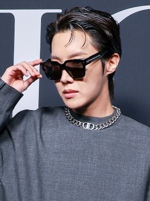 Poster J-Hope