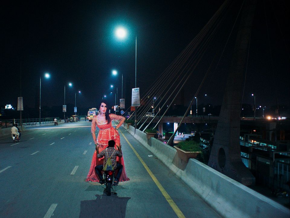 Joyland : Fotos