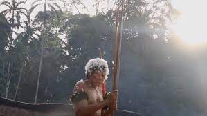 Thuë Pihi Kuuwi - Uma Mulher Pensando : Fotos