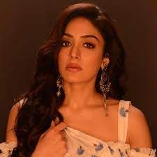 Poster Khushali Kumar