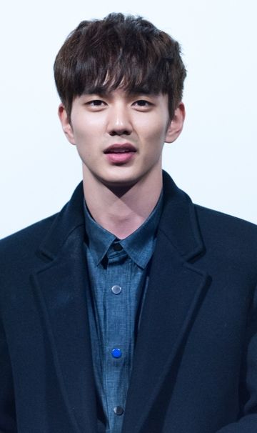 Poster Yoo Seung-Ho (II)