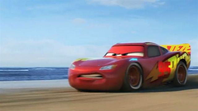 Faísca McQueen vai ao limite no trailer final de Carros 3