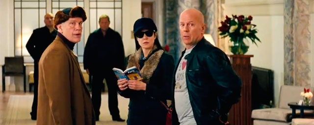 RED 2 - Aposentados e Ainda Mais Perigosos filme online - AdoroCinema