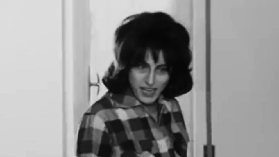 Trailer do filme Mamma Roma - Mamma Roma Trailer Legendado - AdoroCinema
