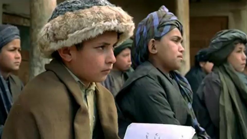 Trailer do filme TwoLegged Horse TwoLegged Horse Trailer Original