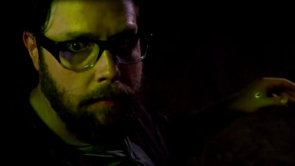 Revolution 2ª Temporada Trailer Original - Trailer Revolution (2012) T02 - AdoroCinema
