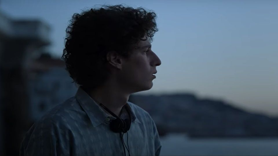 Teaser do filme A Mão de Deus A Mão de Deus Teaser Legendado AdoroCinema