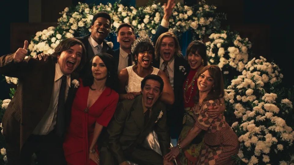 Fim Trailer Oficial 1ª Temporada - Trailer Fim T01 - AdoroCinema